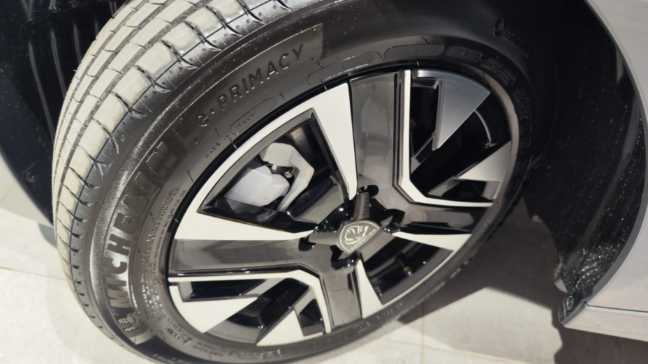 PEUGEOT 208 208 1.2 PureTech Allure S&S Nowy
