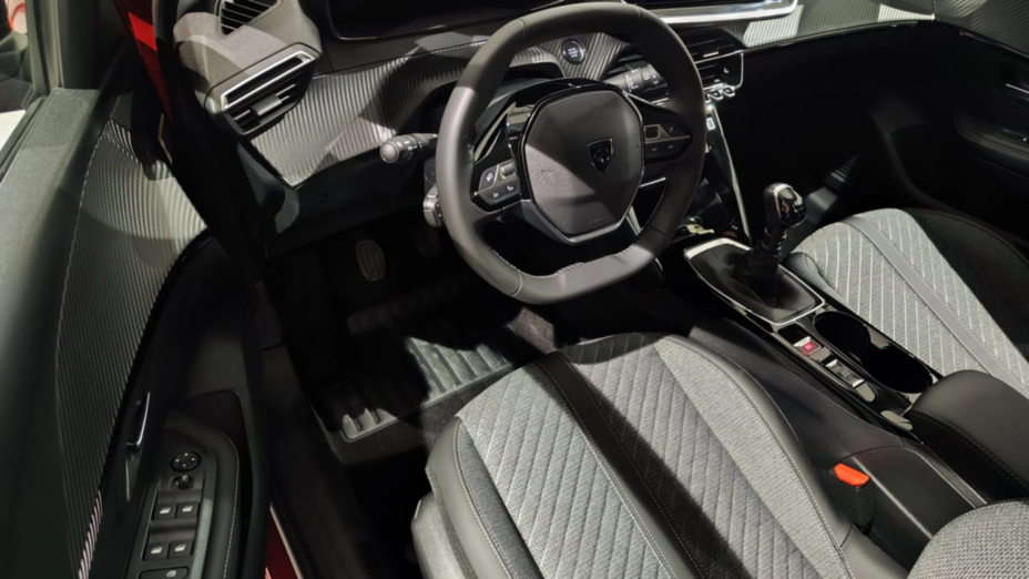 PEUGEOT 208 208 1.2 PureTech Allure S&S Nowy