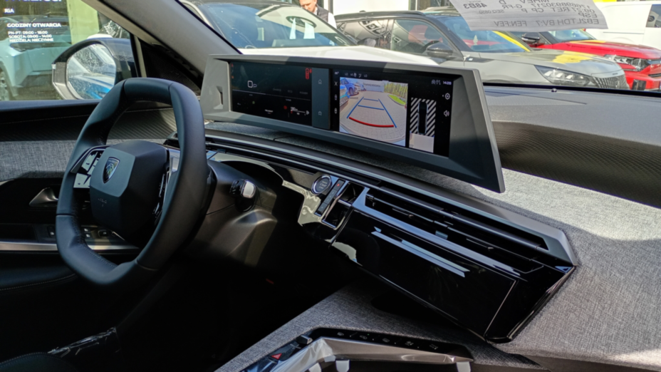 PEUGEOT 3008 3008 1.2 PureTech mHEV Allure e-DCS6 Nowy