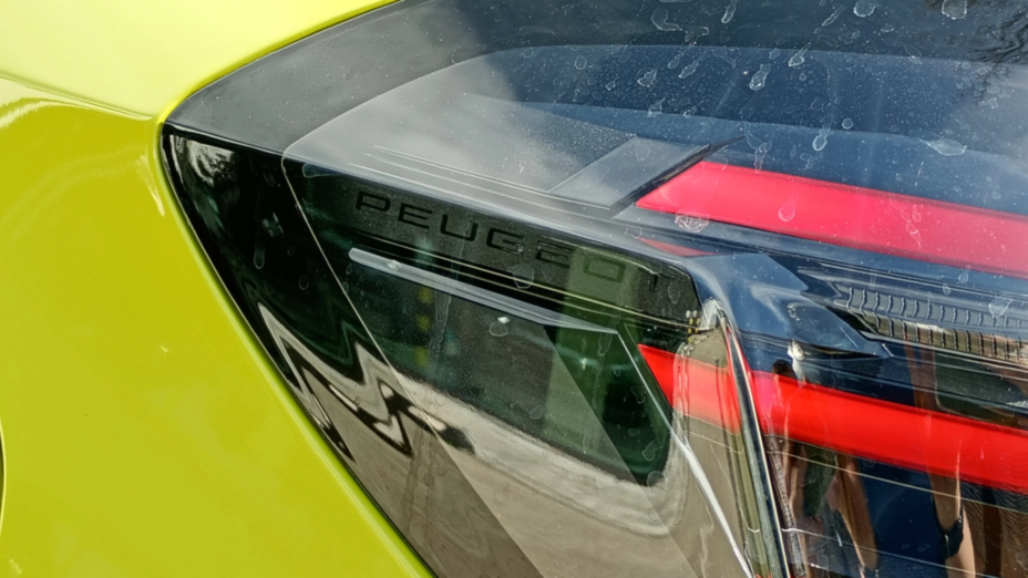 PEUGEOT 208 208 1.2 PureTech Style S&S Nowy