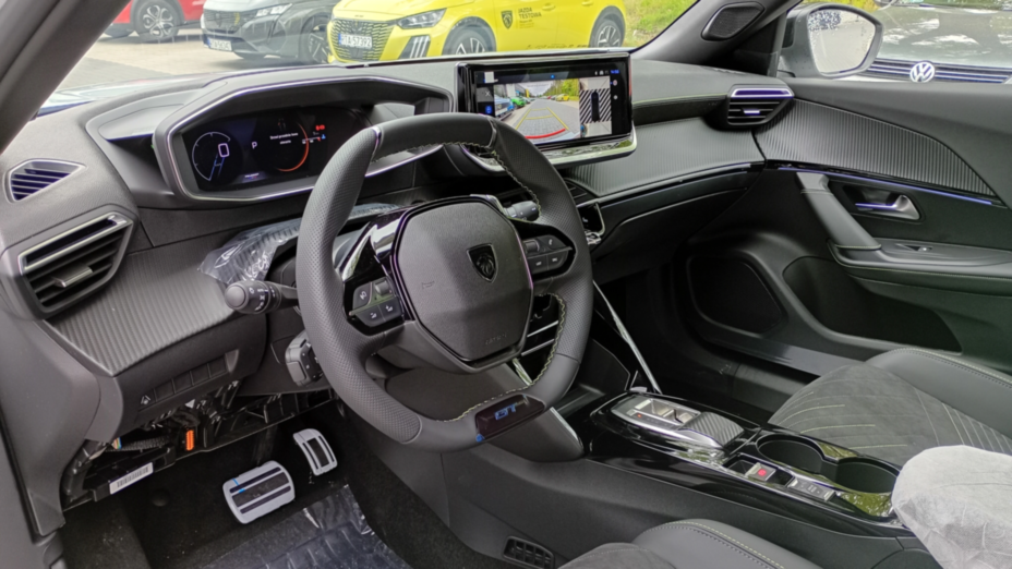 PEUGEOT 2008 2008 PureTech mHEV GT e-DCS6 Nowy