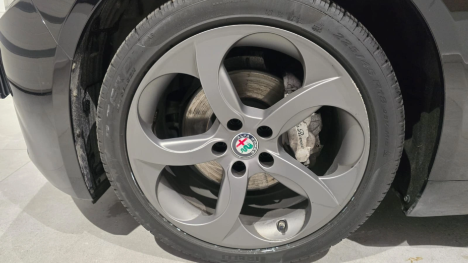 ALFA ROMEO Giulia Giulia 2.0 Turbo Business aut