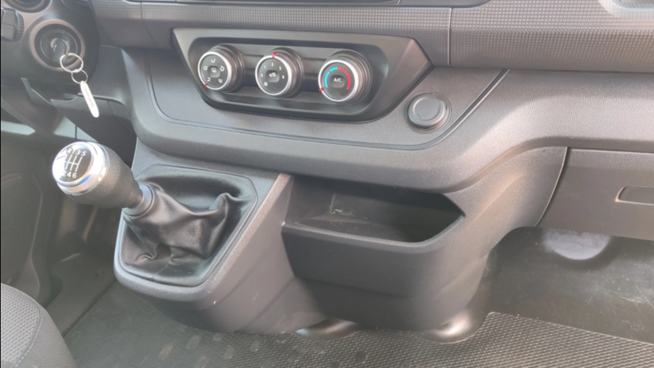 RENAULT Trafic Trafic 2.0 dCi L2H1 HD Pack Clim