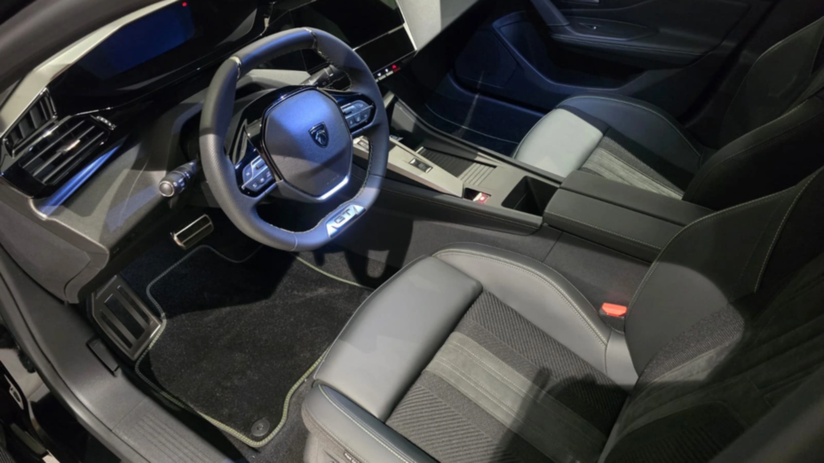 PEUGEOT 408 408 1.2 PureTech mHEV GT S&S e-DSC6 Nowy