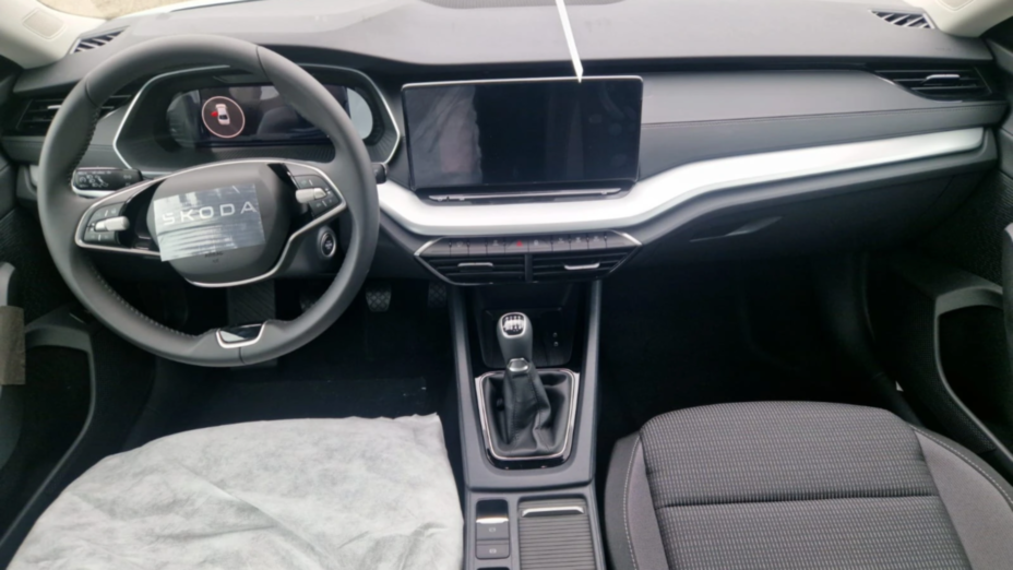 SKODA Octavia Octavia 1.5 TSI Selection Nowy