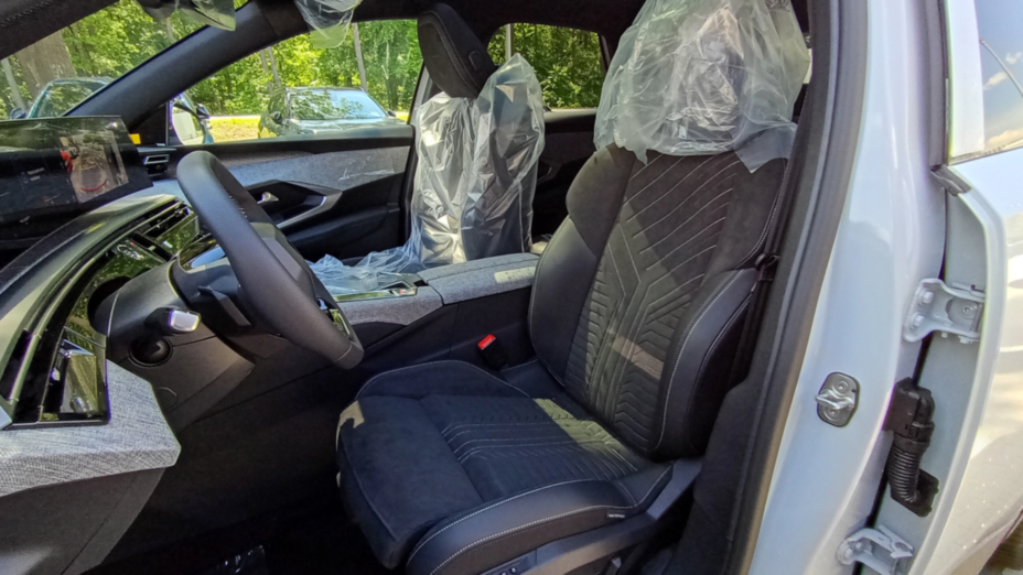 PEUGEOT 3008 3008 1.2 PureTech mHEV GT e-DCS6 Nowy