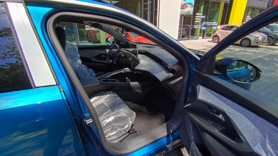 PEUGEOT 5008 5008 1.2 PureTech mHEV Allure S&S e-DCS6 Nowy