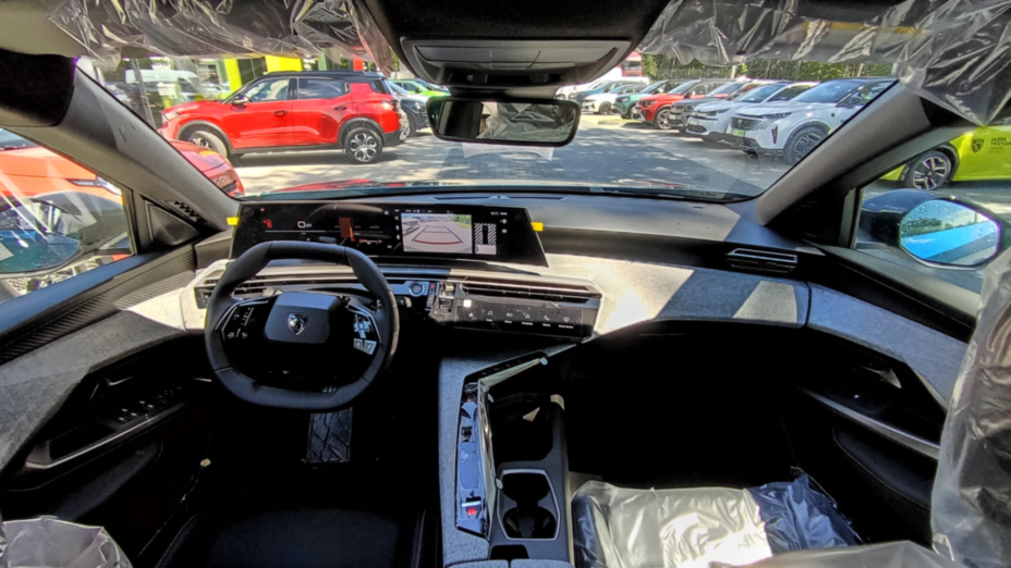 PEUGEOT 3008 3008 1.2 PureTech mHEV Allure e-DCS6 Nowy