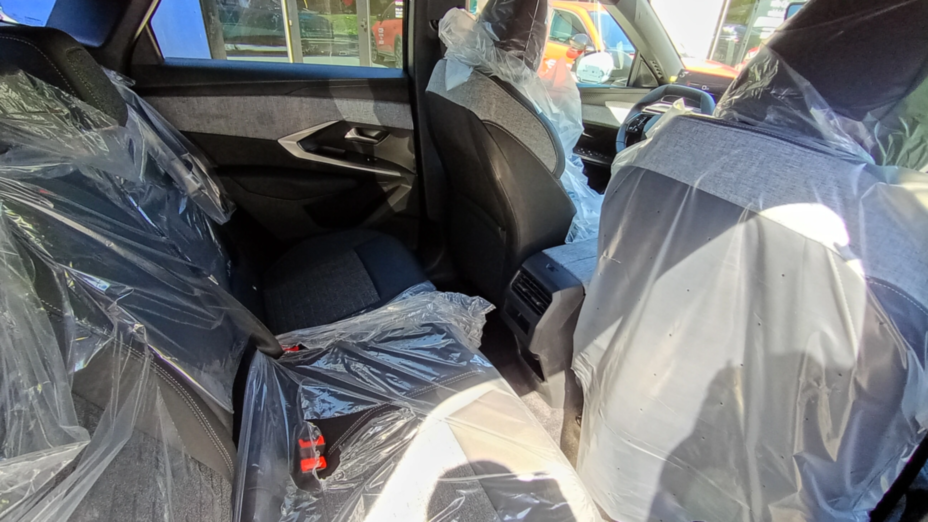 PEUGEOT 3008 3008 1.2 PureTech mHEV Allure e-DCS6 Nowy