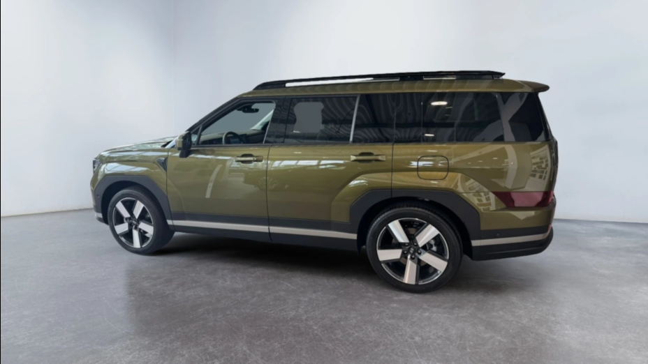 HYUNDAI Santa Fe Santa Fe 1.6 T-GDI HEV Executive aut Nowy