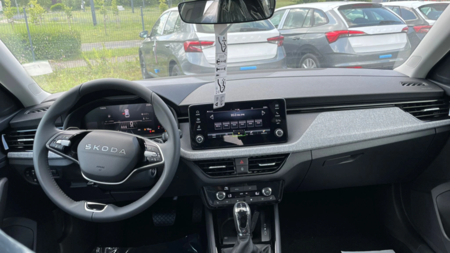 SKODA Scala Scala 1.5 TSI Edition 130 DSG Nowy