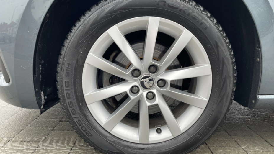 SKODA Scala Scala 1.0 TSI Ambition