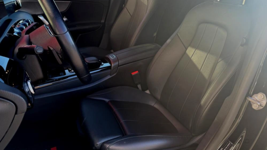 MERCEDES-BENZ CLA CLA 200 7G-DCT