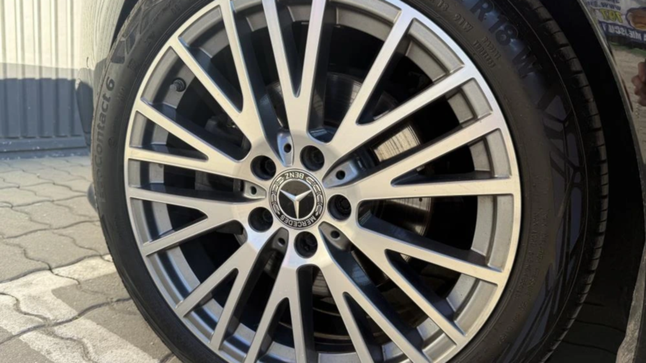 MERCEDES-BENZ CLA CLA 200 7G-DCT
