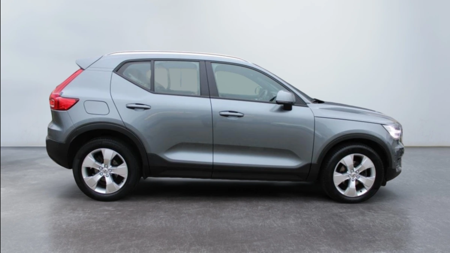 VOLVO XC40 XC40 D3 Momentum aut