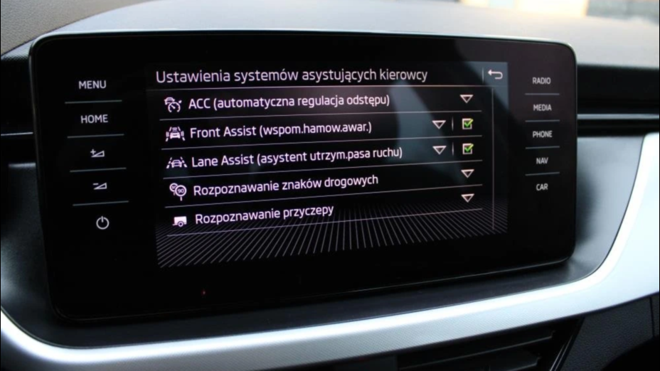 SKODA Kamiq Kamiq 1.0 TSI Active
