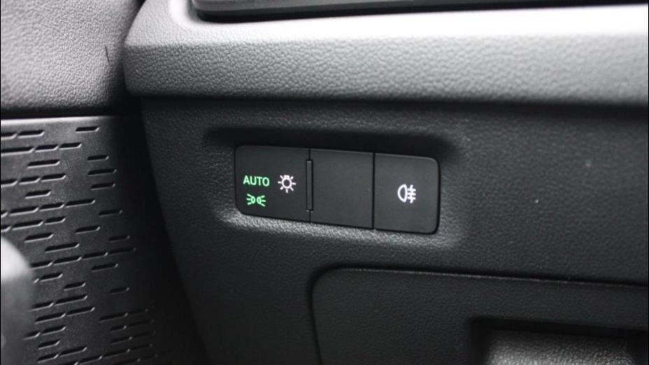 SKODA Octavia Octavia 2.0 TDI Ambition DSG