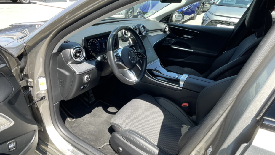 MERCEDES-BENZ C Klasa C 300 4MATIC 9G-TRONIC