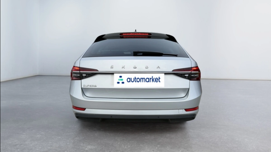 SKODA Superb Superb 2.0 TDI SCR Style DSG