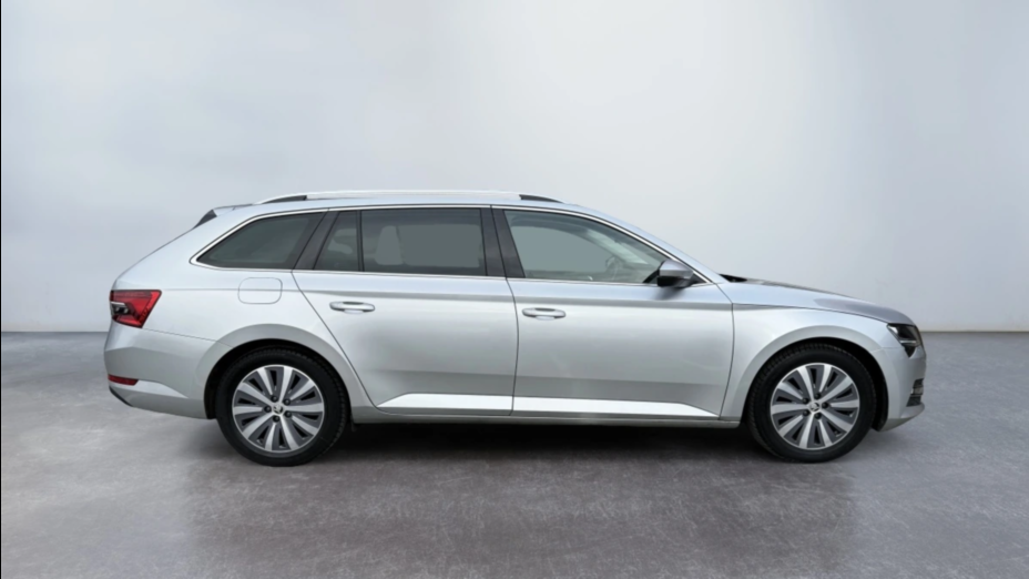 SKODA Superb Superb 2.0 TDI SCR Style DSG