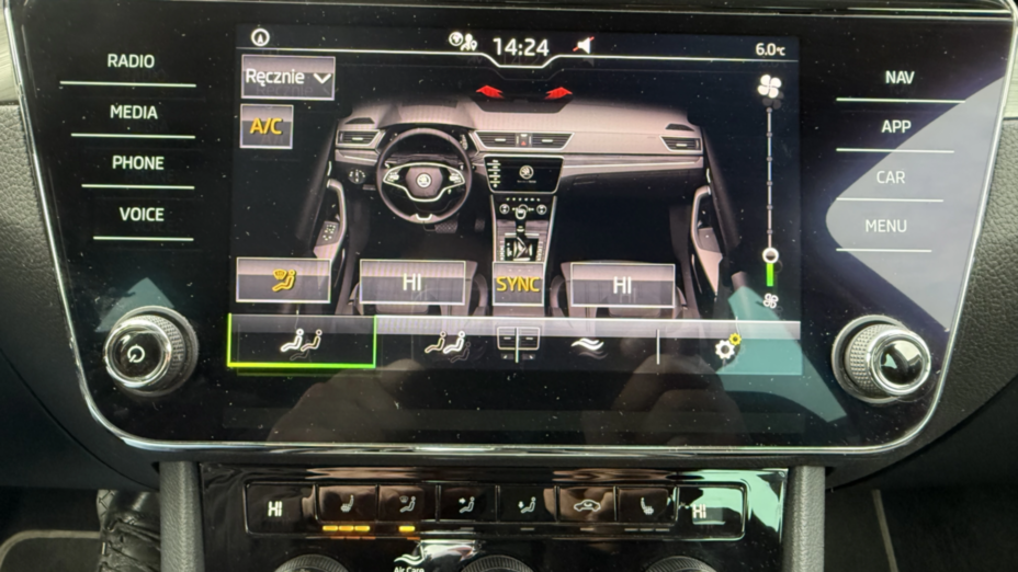 SKODA Superb Superb 2.0 TDI SCR Style DSG