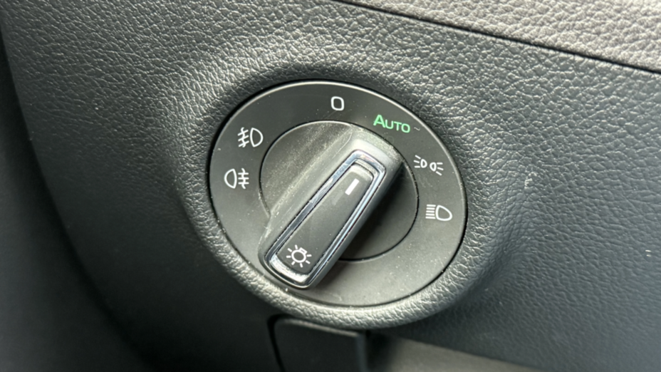 SKODA Superb Superb 2.0 TDI SCR Style DSG