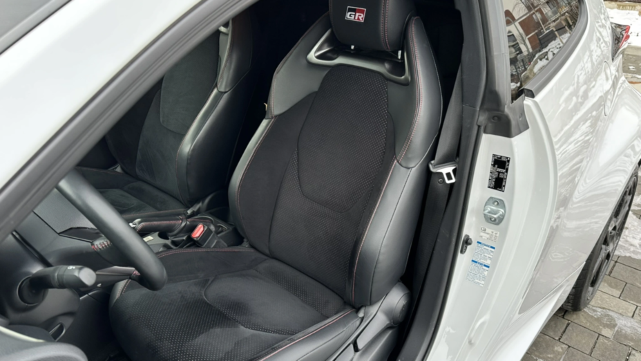 TOYOTA Yaris GR Yaris 1.6 Dynamic