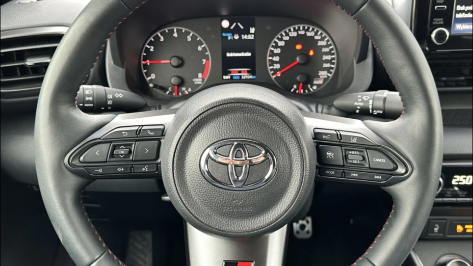 TOYOTA Yaris GR Yaris 1.6 Dynamic