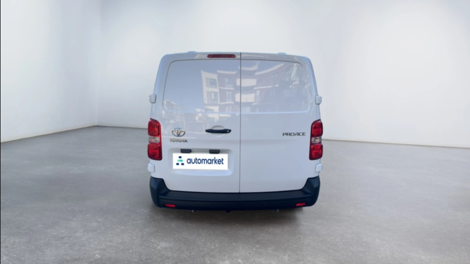 TOYOTA Proace Proace 2.0 D-4D Long 3,1t Active (bryg.)