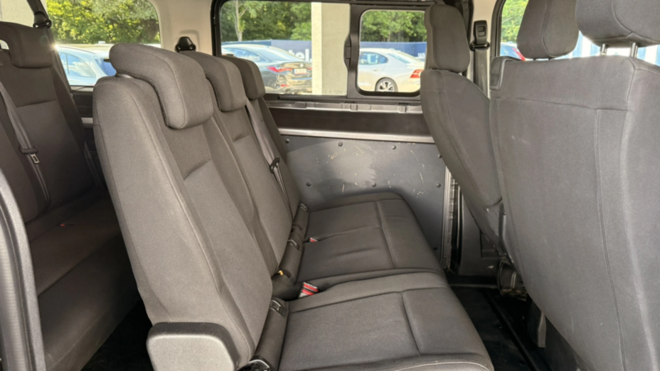 TOYOTA Proace Proace Kombi 2.0 D-4D Medium 2,8t Aut.