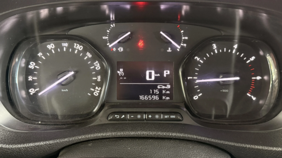 TOYOTA Proace Proace Kombi 2.0 D-4D Medium 2,8t Aut.