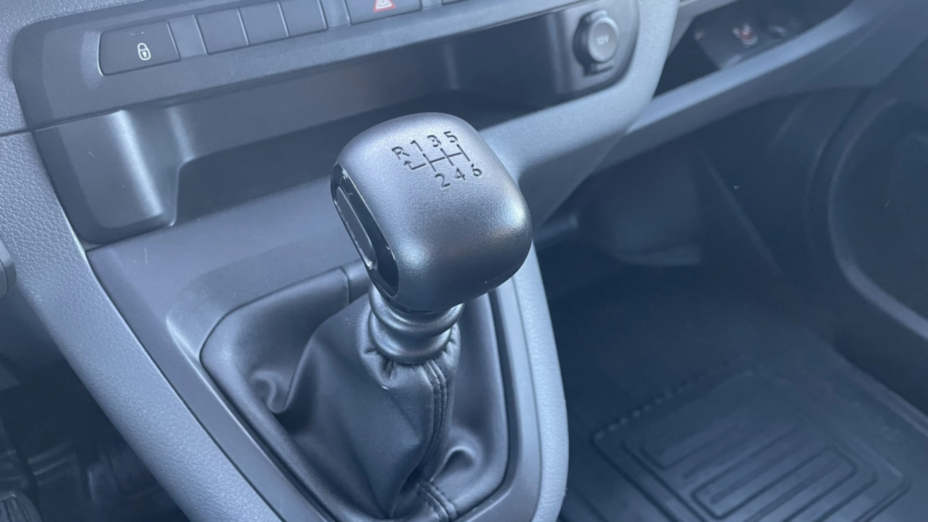 TOYOTA Proace Proace 2.0 D-4D Long 3,1t Active (bryg.)