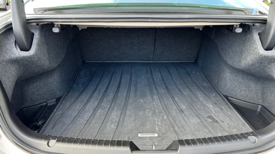 MAZDA 6 6 2.5 Homura aut