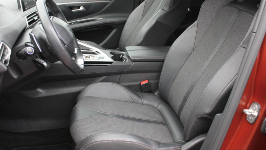 PEUGEOT 3008 3008 1.6 PureTech GPF GT Line S&S EAT8