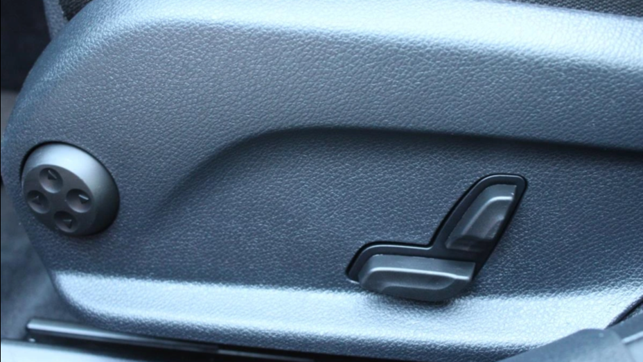 MERCEDES-BENZ C Klasa C 300 4MATIC 9G-TRONIC