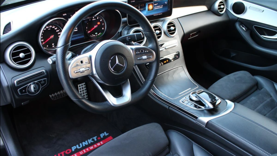 MERCEDES-BENZ C Klasa C 300 4MATIC 9G-TRONIC