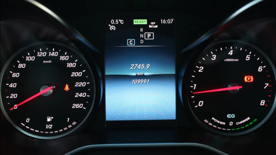 MERCEDES-BENZ C Klasa C 300 4MATIC 9G-TRONIC
