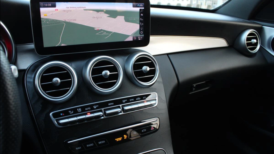MERCEDES-BENZ C Klasa C 300 4MATIC 9G-TRONIC