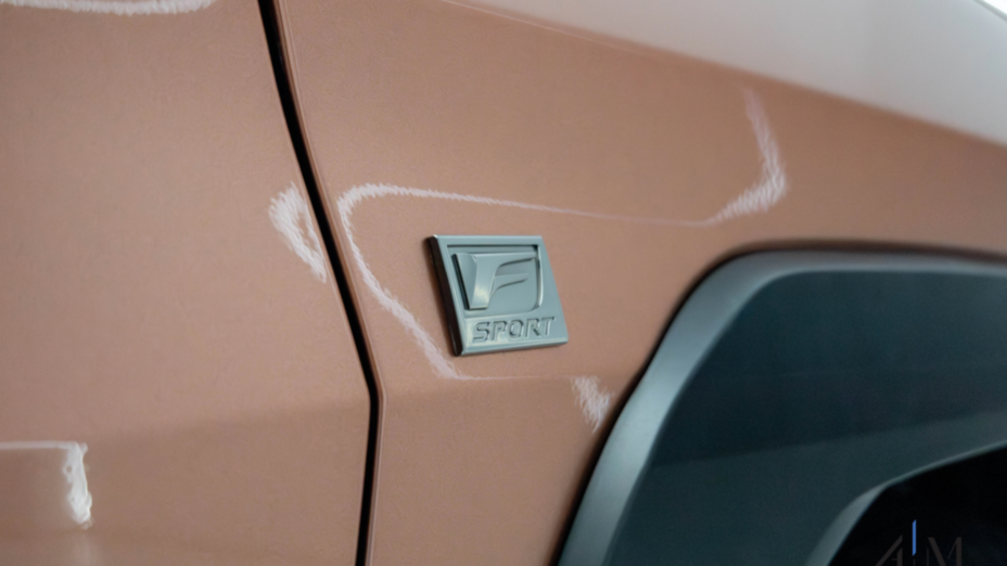 LEXUS UX UX 300h F Sport Design AWD