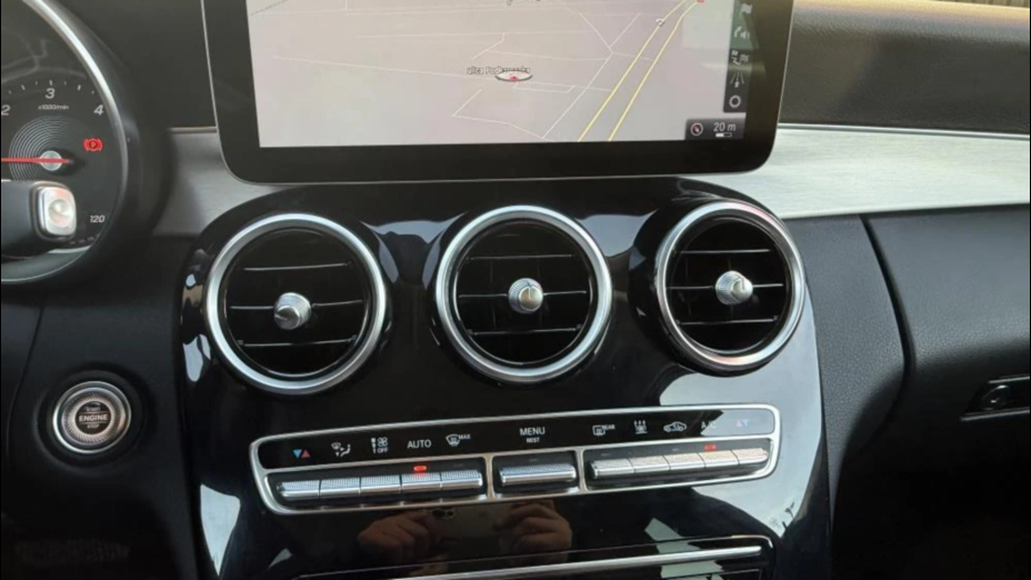 MERCEDES-BENZ C Klasa C 220 d 9G-TRONIC