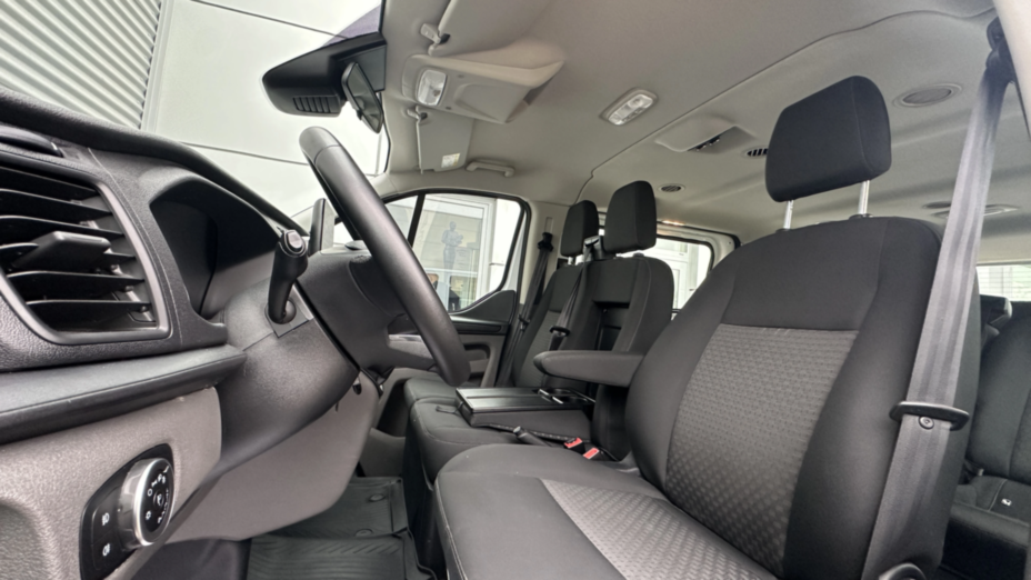 FORD Transit Custom Transit Custom 320 L2H1 Trend
