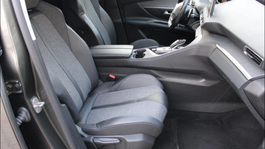 PEUGEOT 3008 3008 1.6 PureTech GPF Allure S&S EAT8