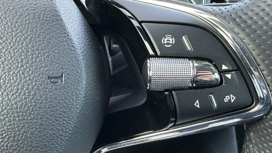 SKODA Karoq Karoq 1.5 TSI ACT GPF 4x2 Style DSG