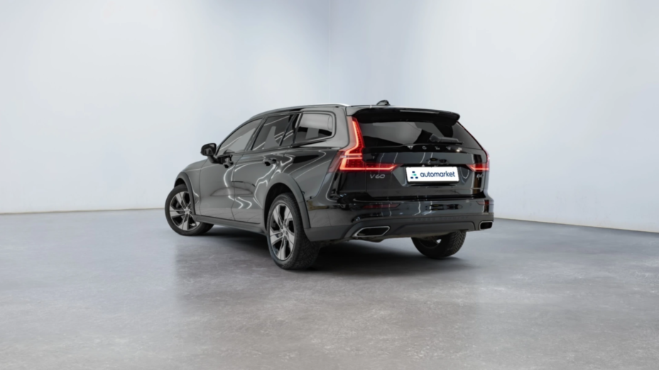 VOLVO V60 V60 CC B4 D AWD aut