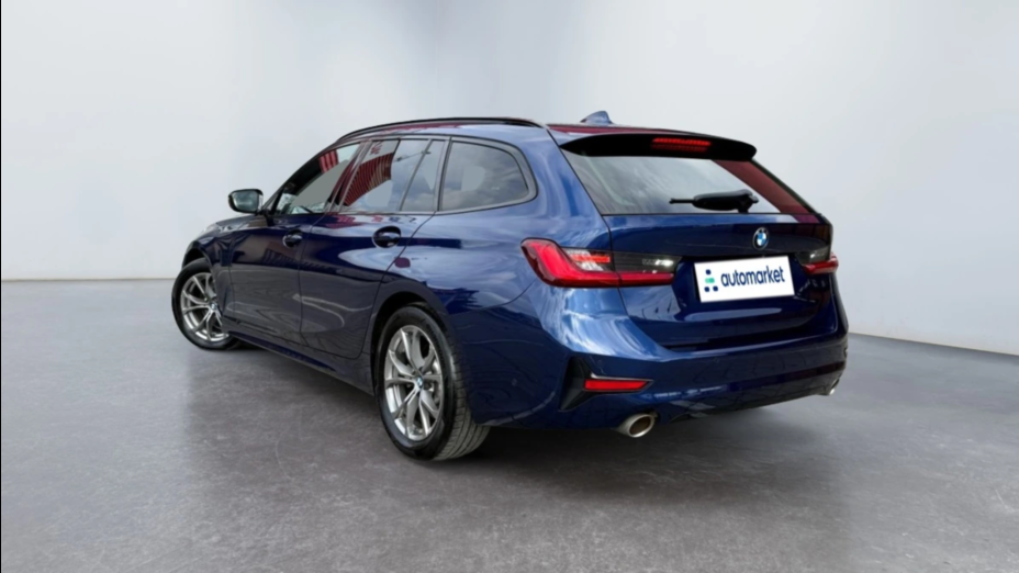 BMW Seria 3 330i xDrive Sport Line sport-aut