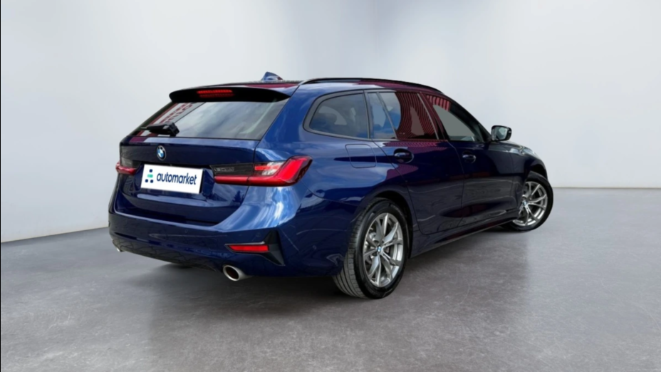 BMW Seria 3 330i xDrive Sport Line sport-aut