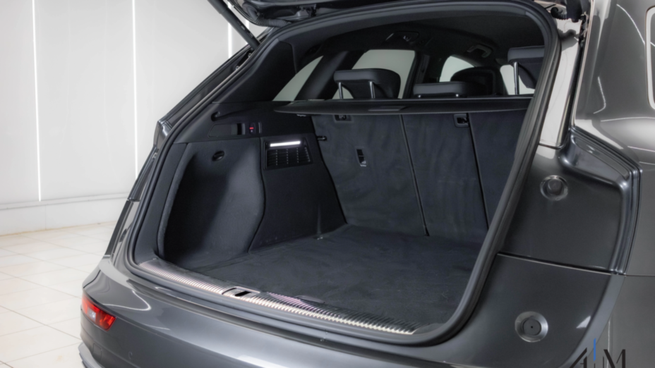 AUDI Q5 Q5 40 TDI mHEV Quattro S Line S tronic