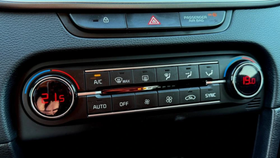 KIA Cee'd Ceed 1.5 T-GDI M DCT