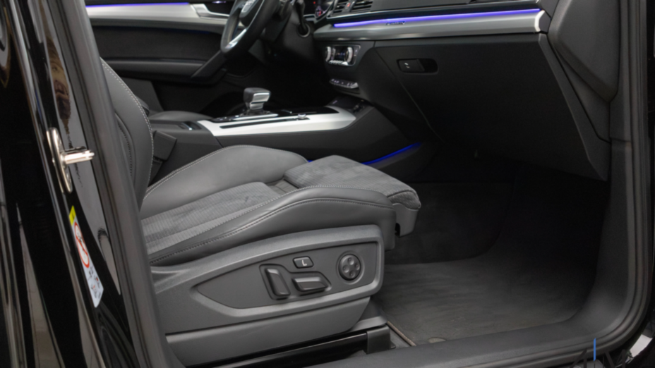AUDI Q5 Q5 40 TDI mHEV Quattro S Line S tronic