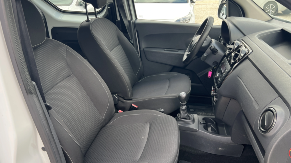 DACIA Dokker Dokker 1.5 Blue dCi Laureate